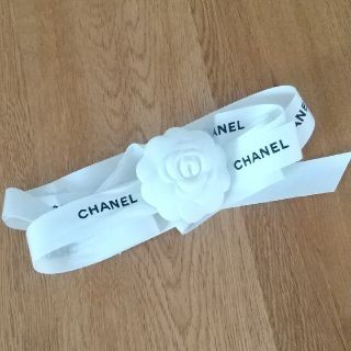 シャネル(CHANEL)のCHANEL リボン カメリア付き&ショッパー(ラッピング/包装)