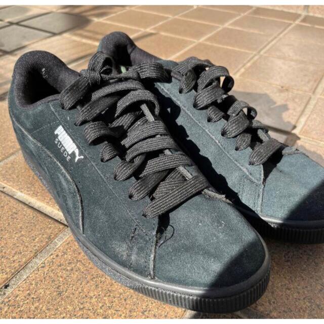 PUMA スニーカー