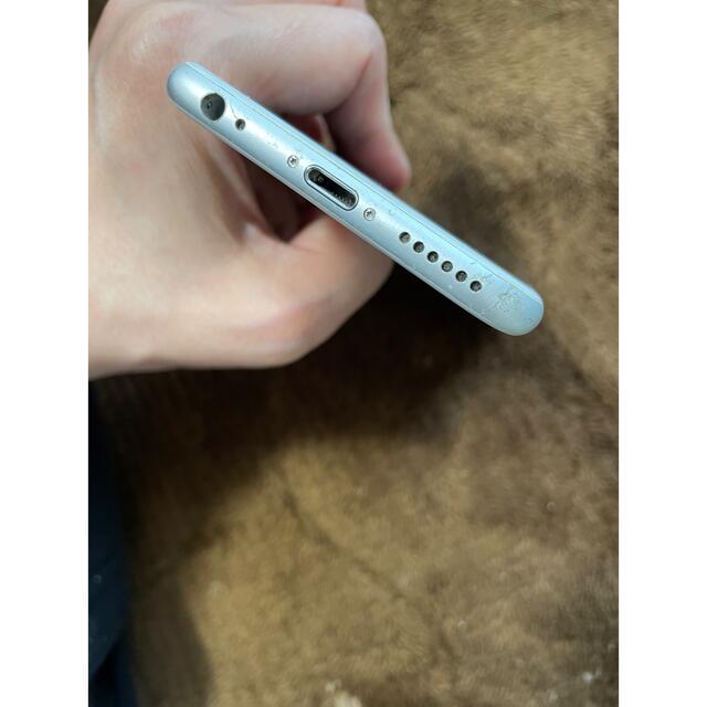 Apple(アップル)のiPhone6S  64  シルバー　SIMフリー スマホ/家電/カメラのスマートフォン/携帯電話(スマートフォン本体)の商品写真