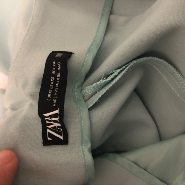 ZARA(ザラ)のtm10さま専用、ミント、ホワイトまとめ購入 レディースのパンツ(その他)の商品写真