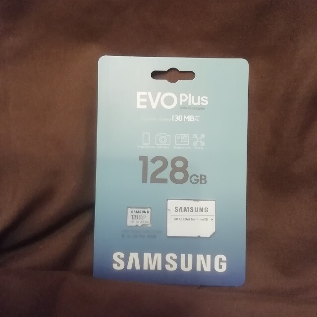 SAMSUNG(サムスン)のマイクロSDカード 128GB SAMSUNG EVO Plus 新品未開封 エンタメ/ホビーのゲームソフト/ゲーム機本体(その他)の商品写真