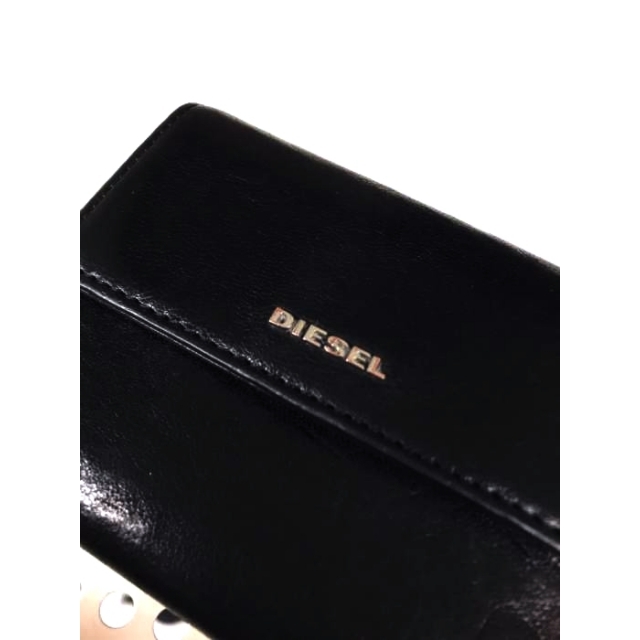DIESEL(ディーゼル)のDIESEL(ディーゼル) ロゴ三つ折りレザー財布 メンズ 財布・ケース メンズのファッション小物(折り財布)の商品写真