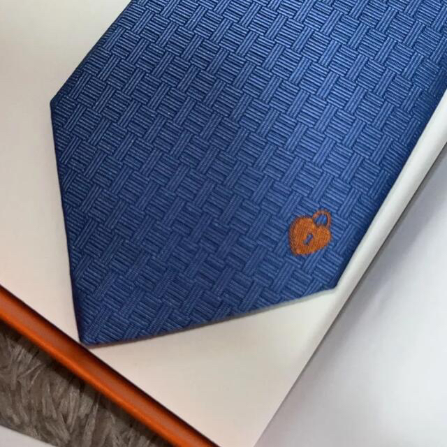 Hermes(エルメス)の(新品未使用)HERMES ネクタイ メンズのファッション小物(ネクタイ)の商品写真