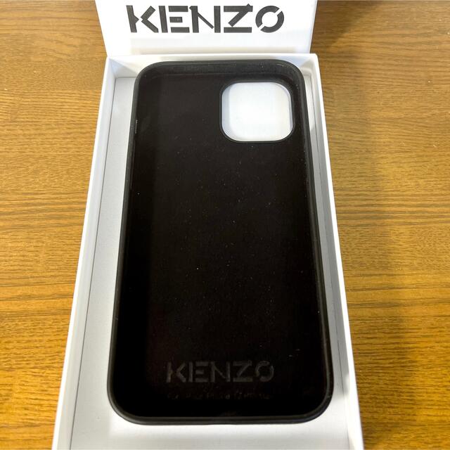 KENZO(ケンゾー)の【美品】KENZO ケンゾー　iPhone12Pro Maxケース　 スマホ/家電/カメラのスマホアクセサリー(iPhoneケース)の商品写真