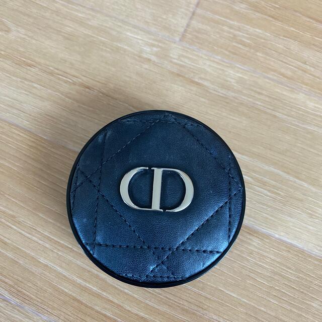 Dior(ディオール)のDIOR ディオールスキンフォーエヴァークッションケース コスメ/美容のベースメイク/化粧品(ファンデーション)の商品写真