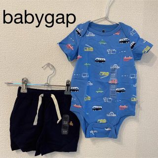 ベビーギャップ(babyGAP)の新品 babygap ハーフパンツ ロンパース セット ネイビー 車柄 80(ロンパース)