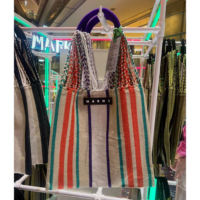 Marni - 【新品未使用】新色マルニ ハンモックバック フレッシュ