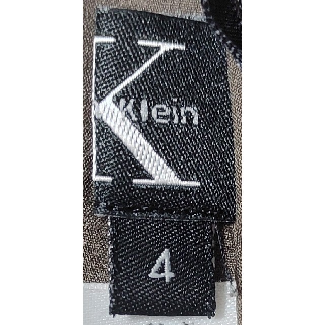 ck Calvin Klein(シーケーカルバンクライン)の【美品】ck Calvin Klein(シーケーカルバンクライン)スカート M レディースのスカート(ひざ丈スカート)の商品写真