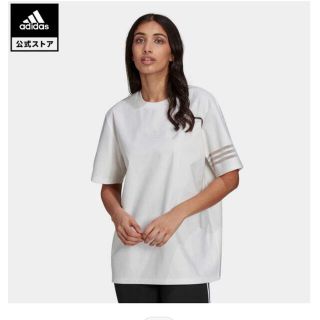 アディダス(adidas)のadidas Tシャツ(Tシャツ(半袖/袖なし))