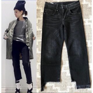 アパルトモンドゥーズィエムクラス(L'Appartement DEUXIEME CLASSE)のアパルトモン【R13】BOY STRAIGHT DENIM ブラック26(デニム/ジーンズ)