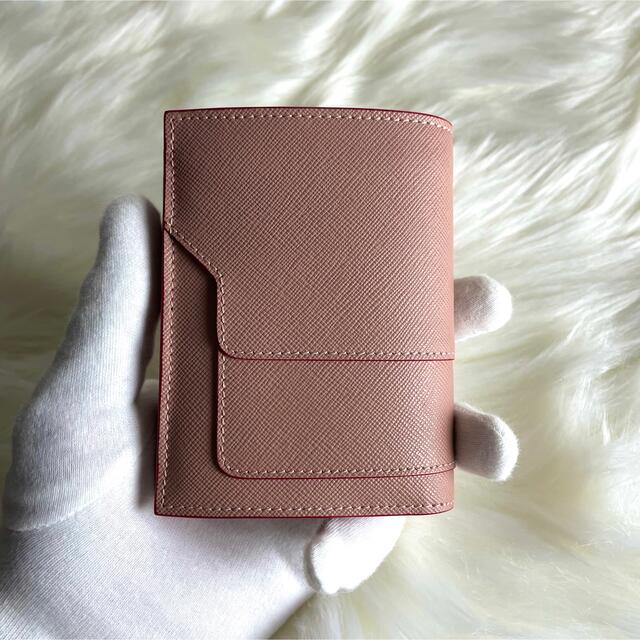 大人気☆完売カラー】MARNI コンパクト 二つ折財布 ギフトレシート付