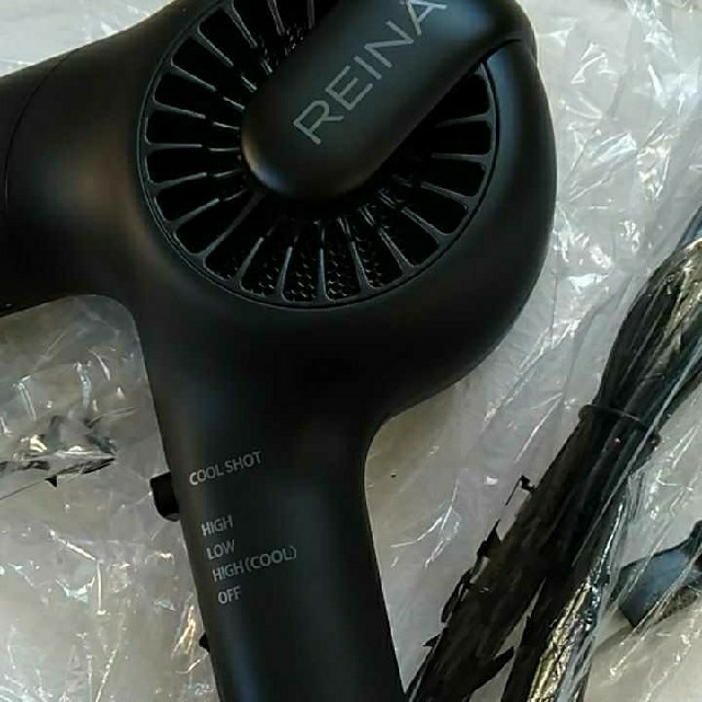 レイナカンパニー　プロイオンドライヤー1500w コスメ/美容のヘアケア/スタイリング(その他)の商品写真