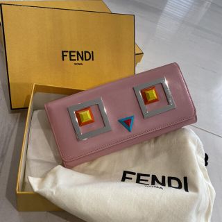 フェンディ(FENDI)のcoms様専用‼️フェンディ   モンスター新品　長財布ピンク(財布)