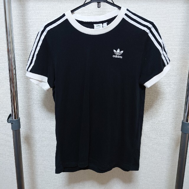 adidas(アディダス)のadidas 半袖シャツ レディースのトップス(Tシャツ(半袖/袖なし))の商品写真