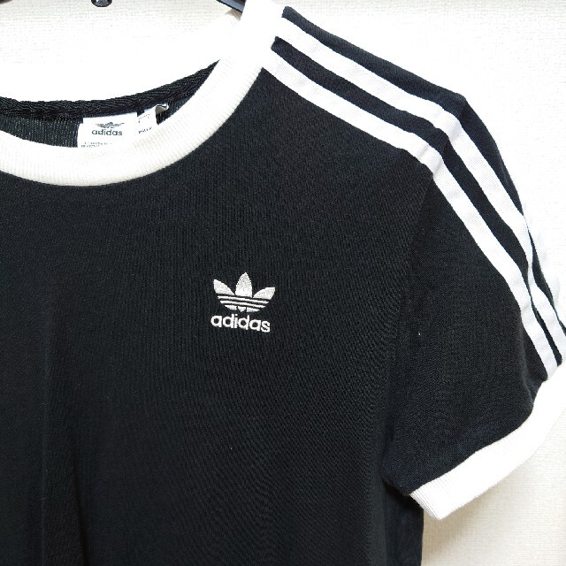 adidas(アディダス)のadidas 半袖シャツ レディースのトップス(Tシャツ(半袖/袖なし))の商品写真