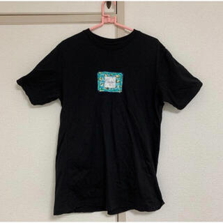 ウノピゥウノウグァーレトレ(1piu1uguale3)のTシャツ　ウノピュウ　M(Tシャツ/カットソー(半袖/袖なし))