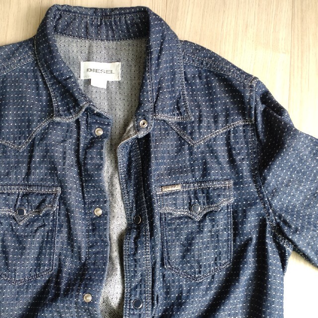 DIESEL(ディーゼル)のDIESEL　ボーイズシャツ160 キッズ/ベビー/マタニティのキッズ服男の子用(90cm~)(Tシャツ/カットソー)の商品写真