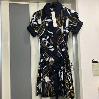 ワンピース 新品(ひざ丈ワンピース)