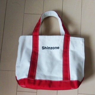 シンゾーン(Shinzone)のShinzone　シンゾーン　トートバッグ　赤(トートバッグ)