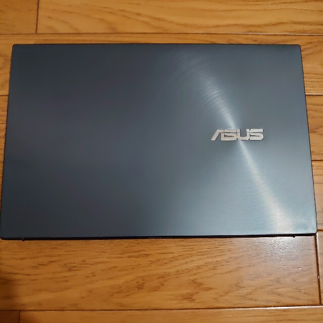 ASUS(エイスース)のZenBook14 UM425IA Ryzen7 4700U 8GB 512GB スマホ/家電/カメラのPC/タブレット(ノートPC)の商品写真