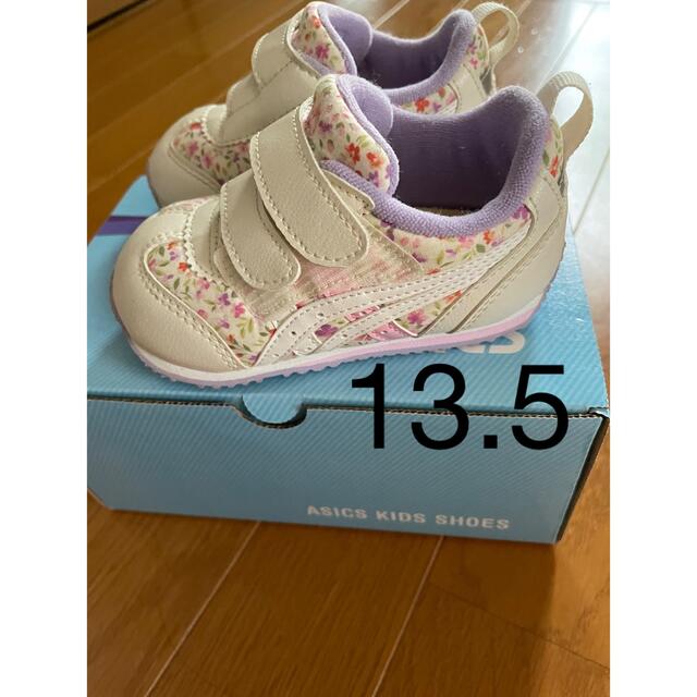 asics(アシックス)の♡asics アイダホ BABY CT 4 13.5センチ♡ キッズ/ベビー/マタニティのベビー靴/シューズ(~14cm)(スニーカー)の商品写真