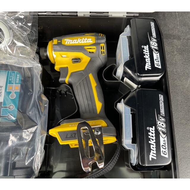 Makita(マキタ)のmakitaインパクトドライバTD172DRGX フルセット インテリア/住まい/日用品のインテリア/住まい/日用品 その他(その他)の商品写真