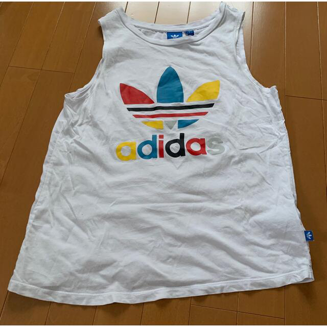 adidas(アディダス)のadidas タンクトップ レディースのトップス(タンクトップ)の商品写真