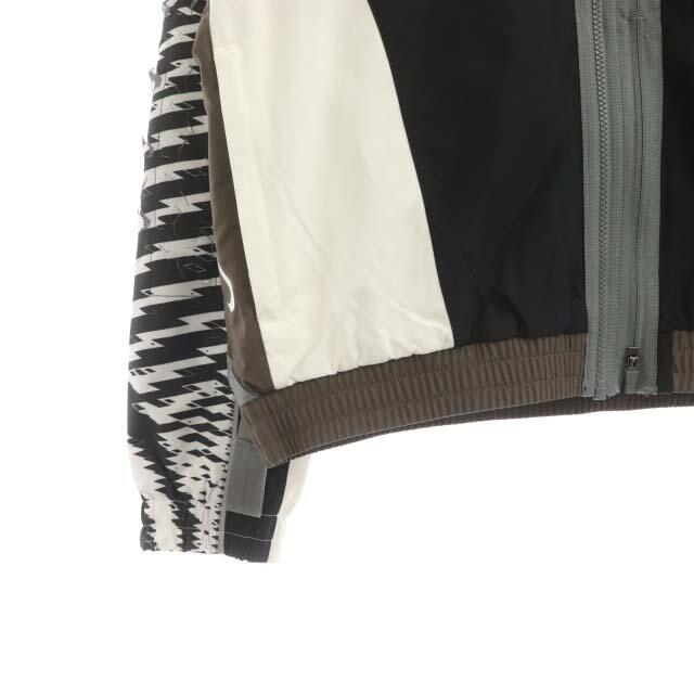 NIKE(ナイキ)のナイキ ACRONYM 21AW ジャケット 切替 袖デザイン L 白 黒 茶 メンズのジャケット/アウター(その他)の商品写真