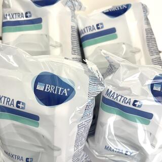 ブリタックス(Britax)のBRITA マクストラプラス　浄水フィルタ　新品4つセット(浄水機)