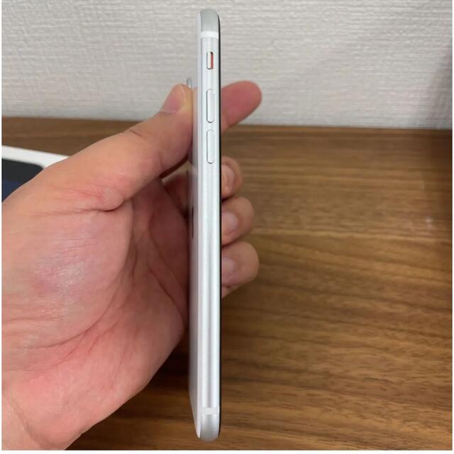 iPhone SE 第2世代 128GB極上品