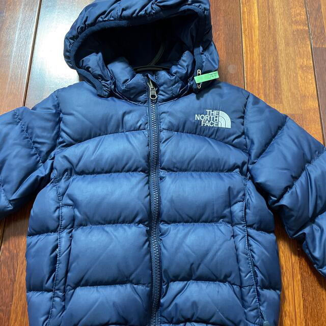 THE NORTH FACE(ザノースフェイス)のキッズ　ノースフェイス　ダウン キッズ/ベビー/マタニティのキッズ服男の子用(90cm~)(ジャケット/上着)の商品写真