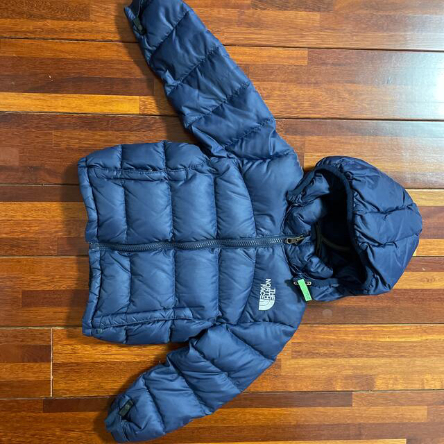 THE NORTH FACE(ザノースフェイス)のキッズ　ノースフェイス　ダウン キッズ/ベビー/マタニティのキッズ服男の子用(90cm~)(ジャケット/上着)の商品写真