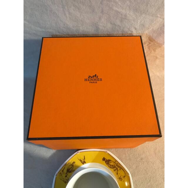 Hermes(エルメス)の【未使用】廃番品 エルメス★カップ&ソ－サ－(コ－ンイエロー+ローデングリーン） インテリア/住まい/日用品のキッチン/食器(食器)の商品写真