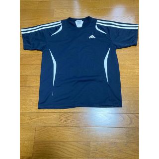 アディダス(adidas)のアディダス　Tシャツ　(ウェア)