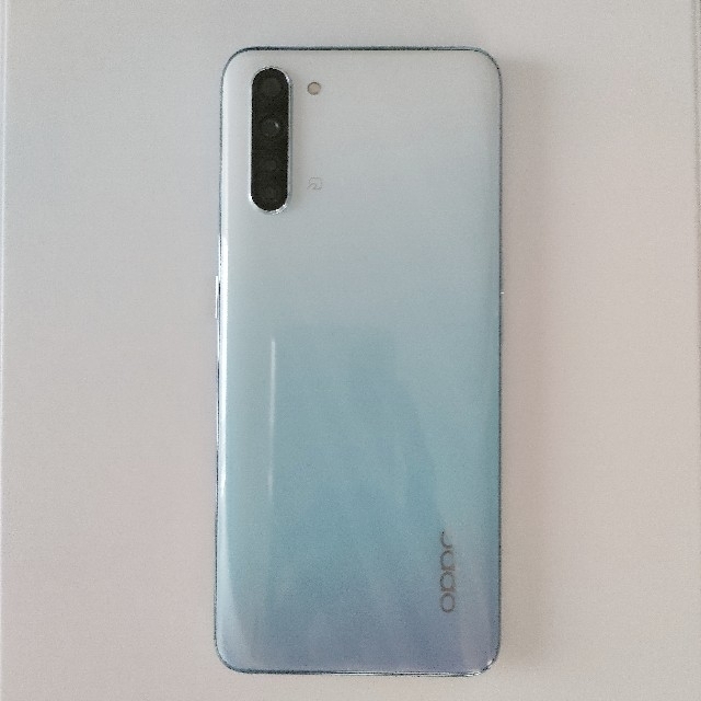 HUAWEI(ファーウェイ)の☆美品☆OPPO Reno3 A 楽天モバイル版 スマホ/家電/カメラのスマートフォン/携帯電話(スマートフォン本体)の商品写真