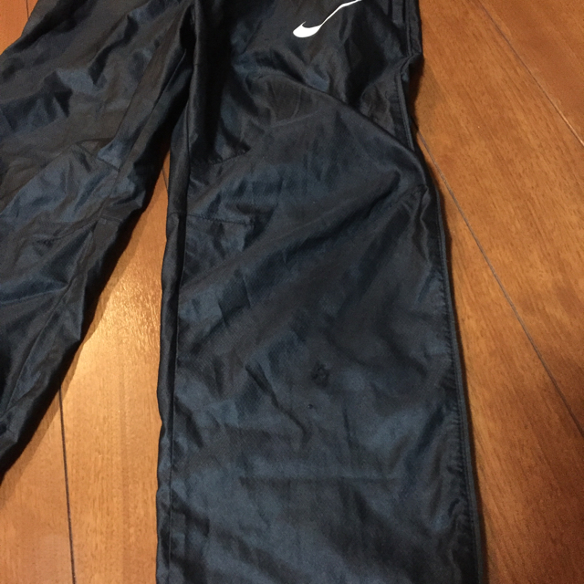 NIKE(ナイキ)のナイキキッズパンツ130 キッズ/ベビー/マタニティのキッズ服男の子用(90cm~)(パンツ/スパッツ)の商品写真