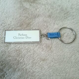 ディオール(Dior)の【新品未使用】非売品 Christian Dior キーホルダー(キーホルダー)