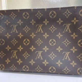 ルイヴィトン(LOUIS VUITTON)のルイ・ヴィトン モノグラム ポッシュ・トワレ 26 (クラッチバッグ)