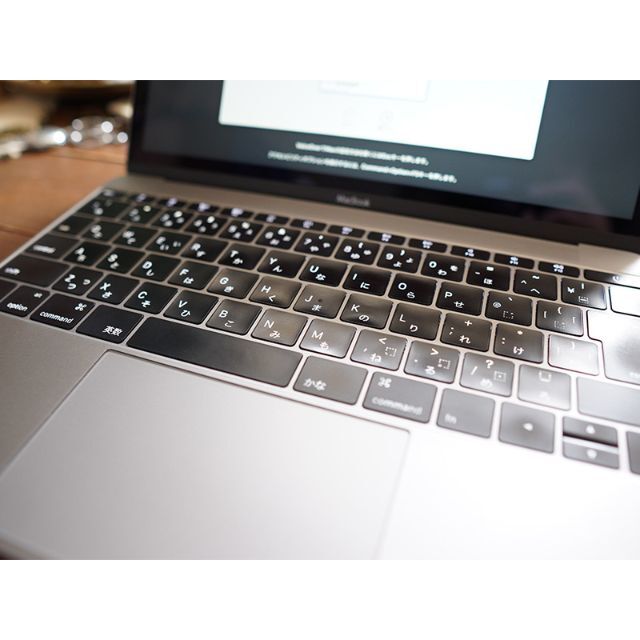 美品 MacBook 2016 m7 512GB メモリー8GB ソフトカバー付