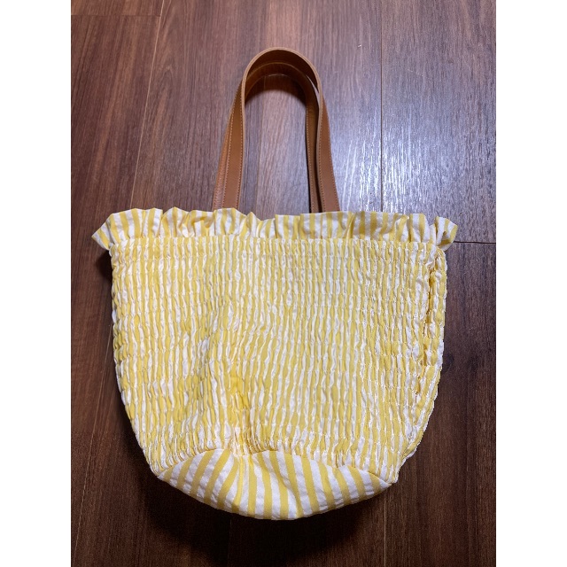 LUDLOW(ラドロー)のLUDLOW  Shirring stripe tote S  イエロー レディースのバッグ(トートバッグ)の商品写真