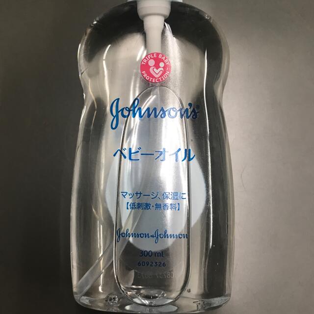 Johnson's(ジョンソン)のジョンソンベビーオイル キッズ/ベビー/マタニティの洗浄/衛生用品(ベビーローション)の商品写真