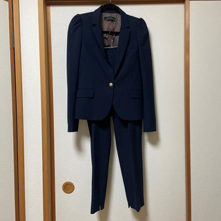 ザラ(ZARA)の値下げ　ZARA パンツスーツ　紺色(スーツ)