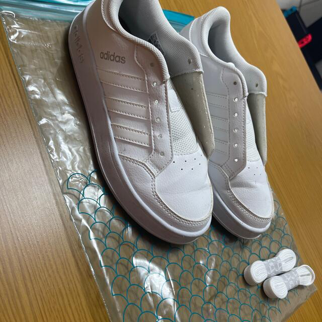 adidas(アディダス)のadidas Hawkins 2足セット キッズ/ベビー/マタニティのキッズ靴/シューズ(15cm~)(スニーカー)の商品写真