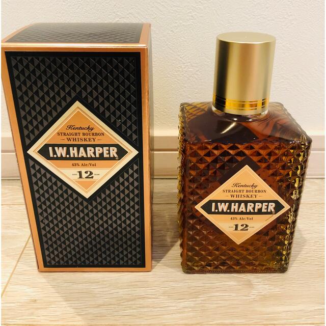 I.W.HARPER 12年 (IWハーパー) I W ハーパー 最終出荷 食品/飲料/酒の酒(ウイスキー)の商品写真