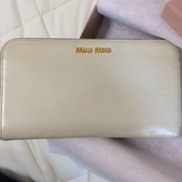 miumiu(ミュウミュウ)のmiumiu 財布 レディースのファッション小物(財布)の商品写真