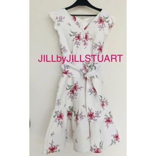 ジルスチュアート(JILLSTUART)のジルスチュアート　花柄ワンピース(ミニワンピース)