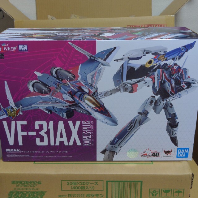 DX超合金 劇場版マクロスΔ 絶対LIVE!!!!!! VF-31AX-