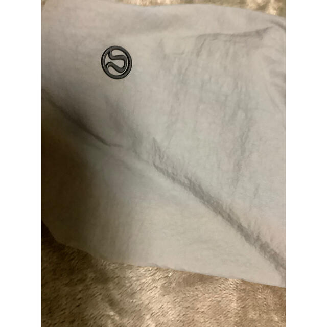 lululemon(ルルレモン)のルルレモン　Fast track bag ショルダーバッグ　バッグ スポーツ/アウトドアのトレーニング/エクササイズ(ヨガ)の商品写真