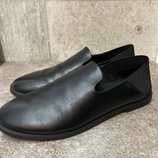 ザラ(ZARA)の新品未使用　ZARA ザラ　スリッポン　(スリッポン/モカシン)