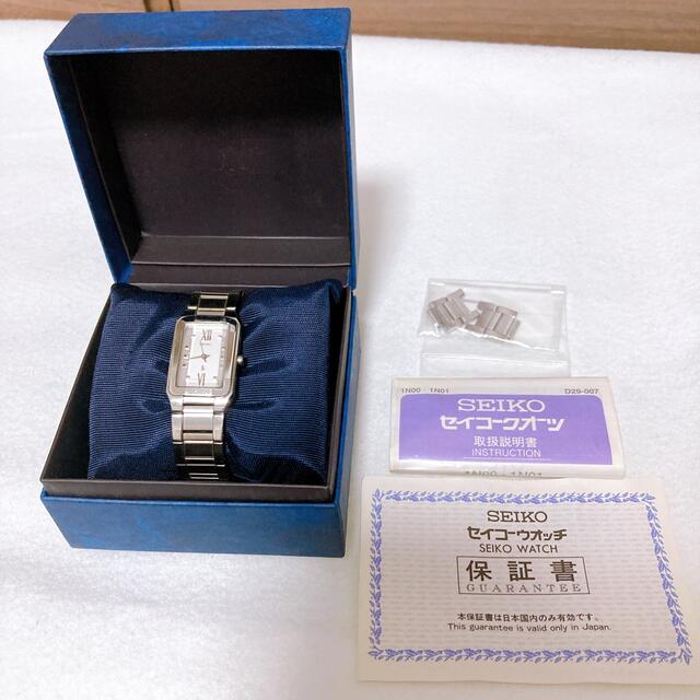 少し豊富な贈り物 SEIKO - セイコールキア　レディース腕時計　シルバー　スクエア LUKIA SEIKO 腕時計